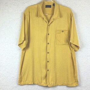 AXIS LA Men’s Short Sleeve Button Up Shirt Size Large.